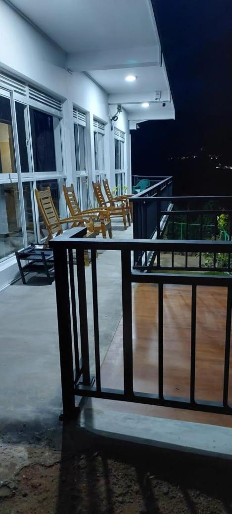 Ella Touch Bed & Breakfast Luaran gambar
